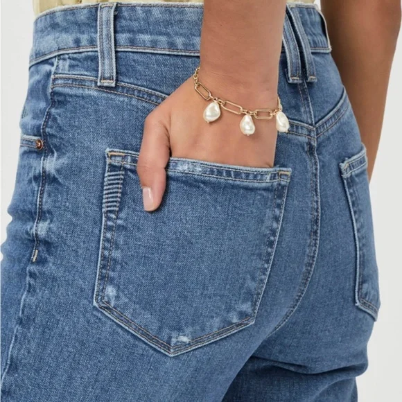 Paige Denim Sarah Straight Ankle Jeans - Picture 4 of 9